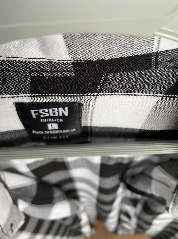 Chemises: Herren Hemd kariert – D'occasion à Reinach BL par Nike231 3