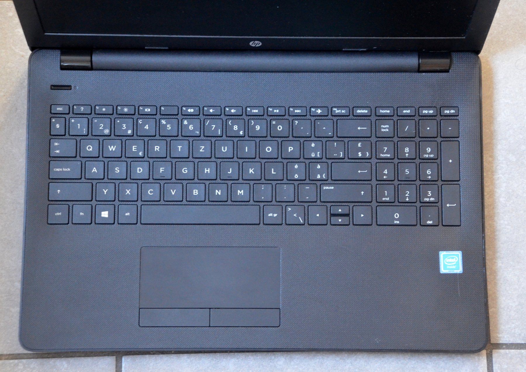 Hewlett Packard Notebook: Laptop HP 15-bs003nz 15.6" – Usato da Collonges venduto da arashee 4