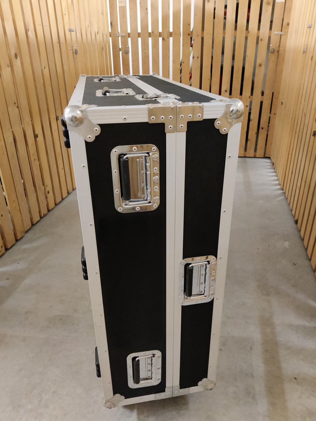 Valigie: **ALUMINIUM ROLLKOFFER"" NEUWERTIG – Usato da Chur venduto da DanaChur 2