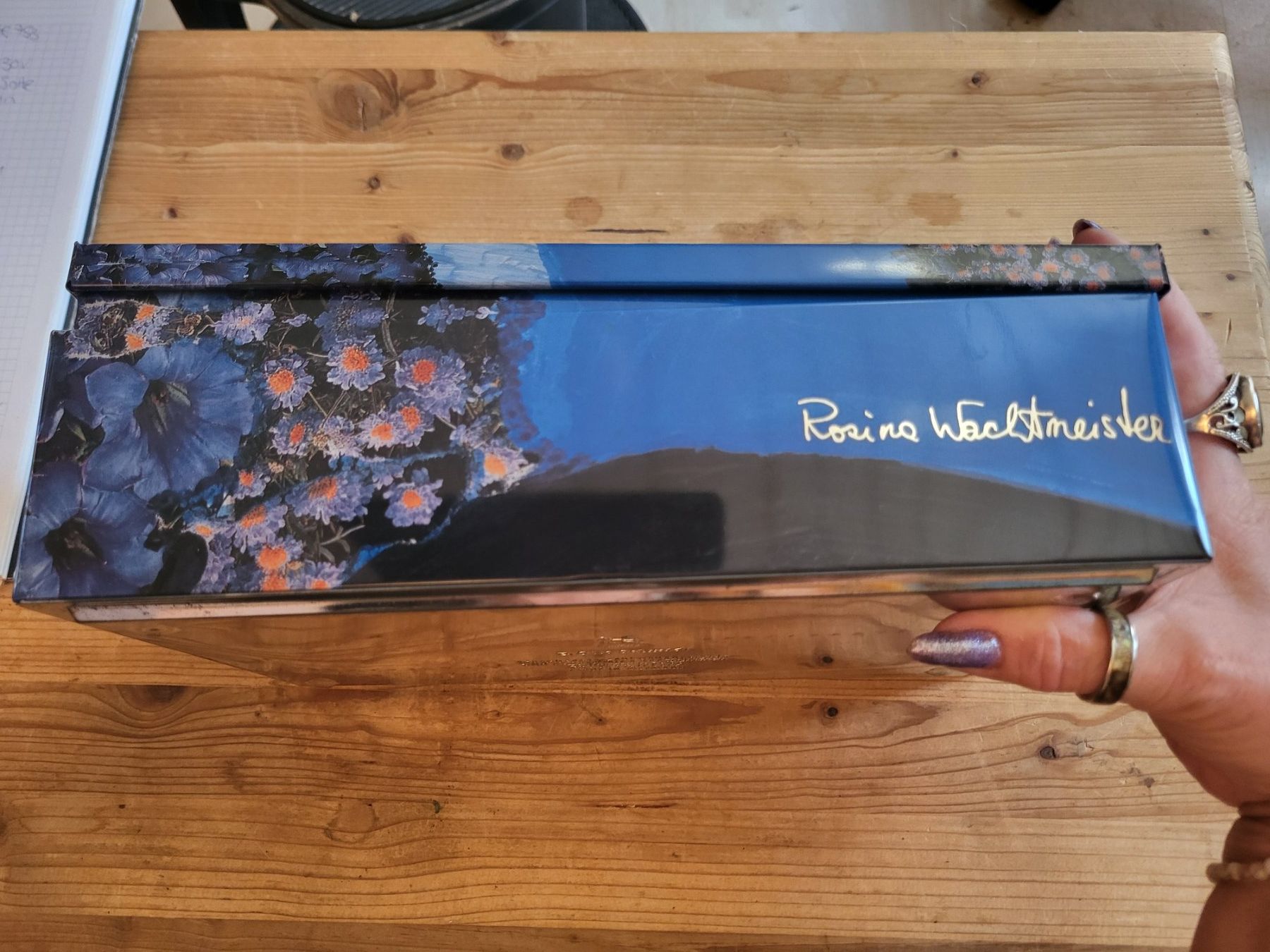 Altro in Decorazioni & Accessori: Hübsche Blechdose "Rosina Wachtmeister" – Usato da Guggisberg venduto da Aegertenlehn 2