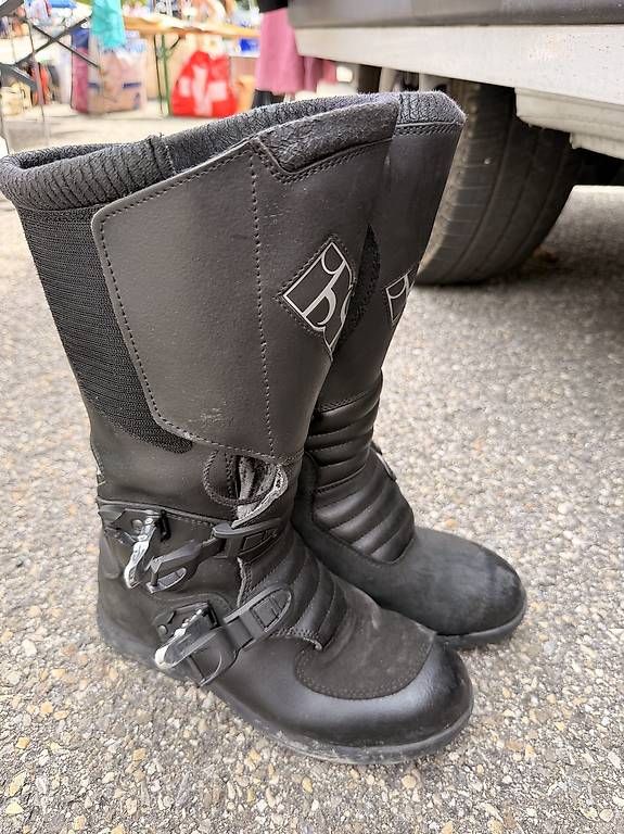 Scarpe da uomo: Motorradstiefel Gr. 41/42  – Usato da Grenchen venduto da Tinaaa23 1