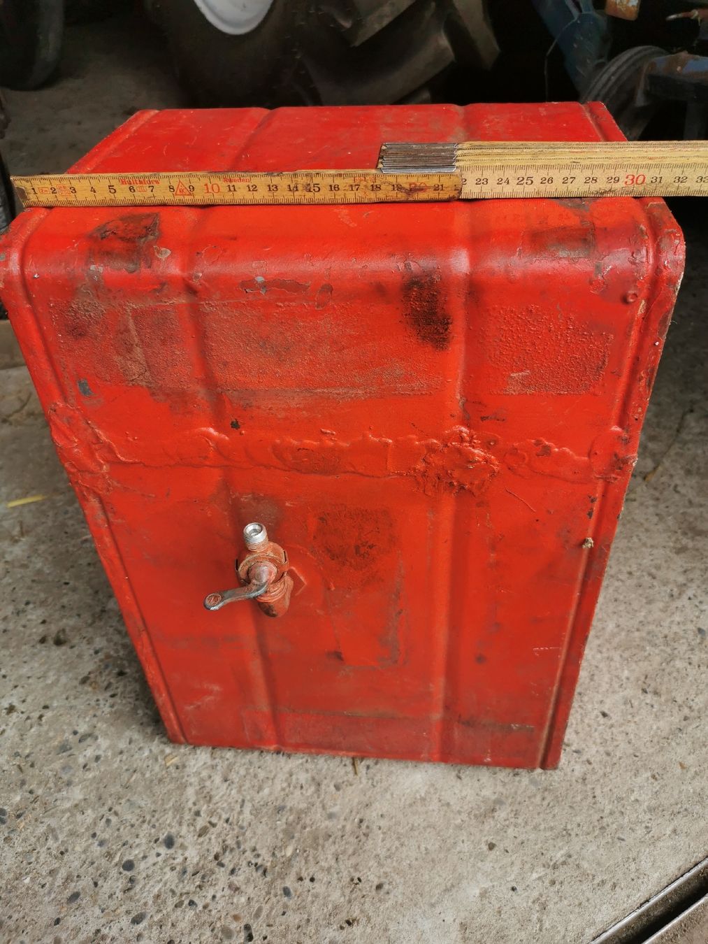 Bucher Traktoren: Tank Buchertraktor – Gebraucht aus Grüningen von Niggi79 2