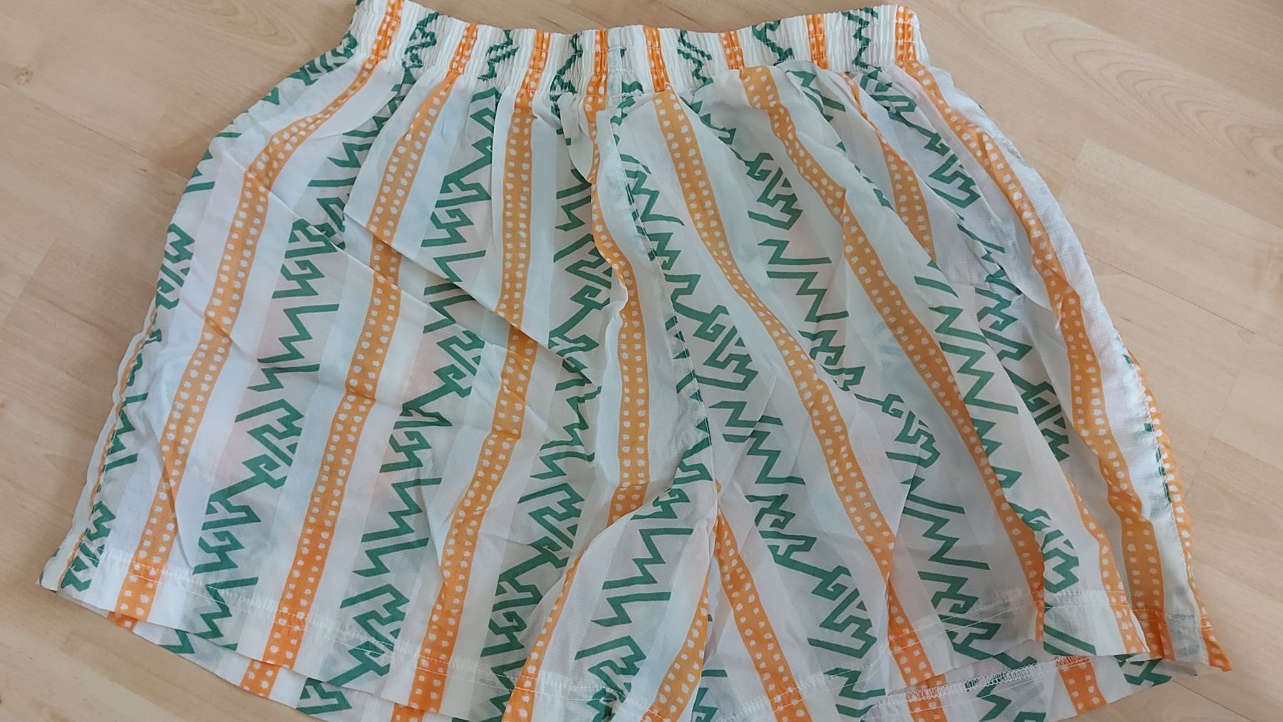 Reebok Pantalons: REEBOK Shorts gr.M – D'occasion à Zofingen par MasterPCI 3