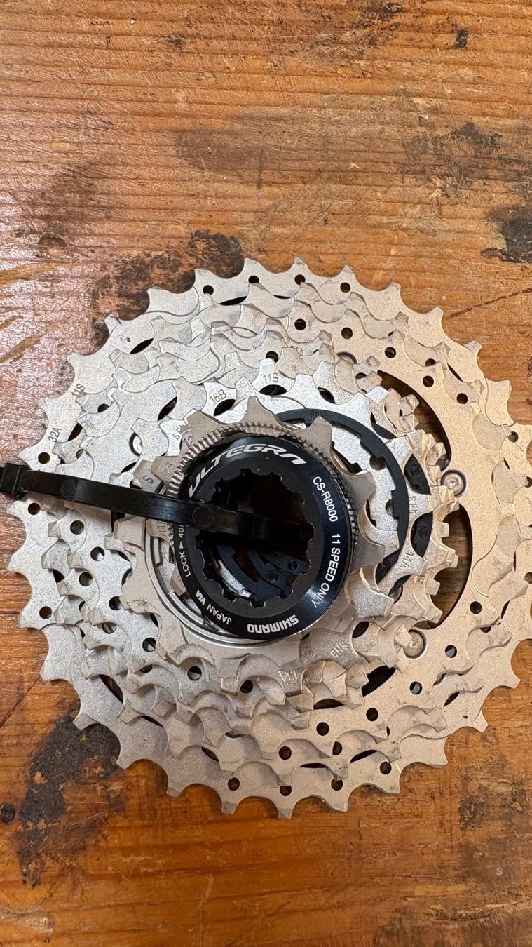 Shimano Pezzi di ricambio: Kassette Shimano ultegra – Nuovo (secondo la descrizione) da Novaggio venduto da seri00