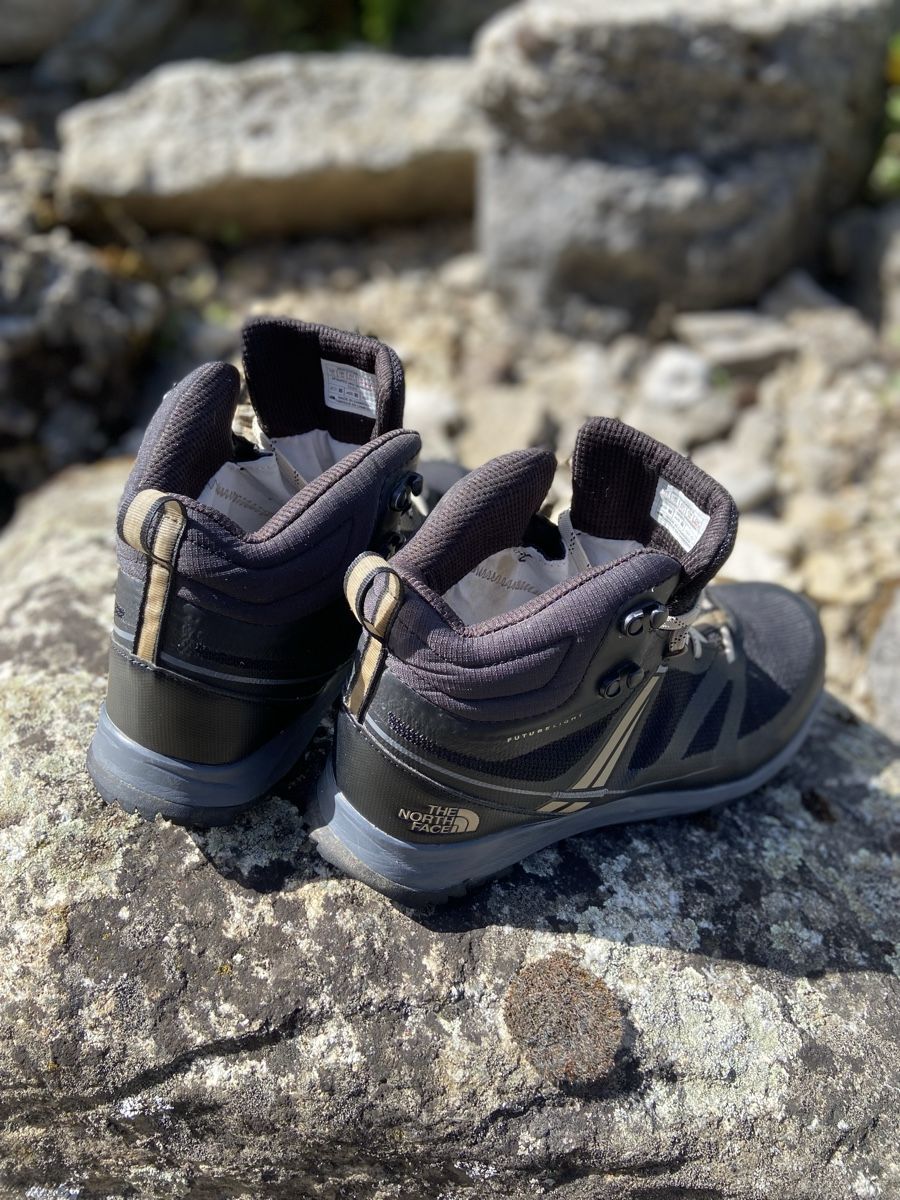 North Face Scarpe da uomo: Wanderschuh / Trekkingschuh The North Face Gr.44.5 – Usato da Grenchen venduto da Motorini 1