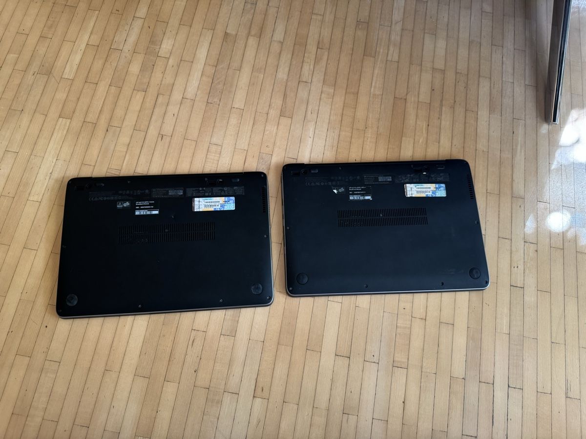 Hewlett Packard Portables: 2× HP EliteBook Folio 1040 G1 – Défectueux à Adliswil par Busys 2