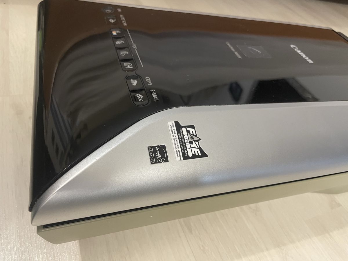 Canon Scanner: Negativscanner canonscan 9000f – Usato da Niederglatt ZH venduto da Msunmaker 2