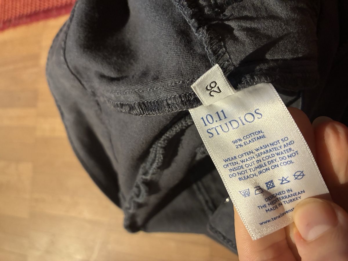 Hosen: 10.11 Studios Hose Damen  – Neu (gemäss Beschreibung) aus Laupen BE von ole_l8gg 2