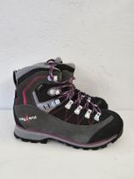 Chaussures de montagne femme, neuves, taille 37.5