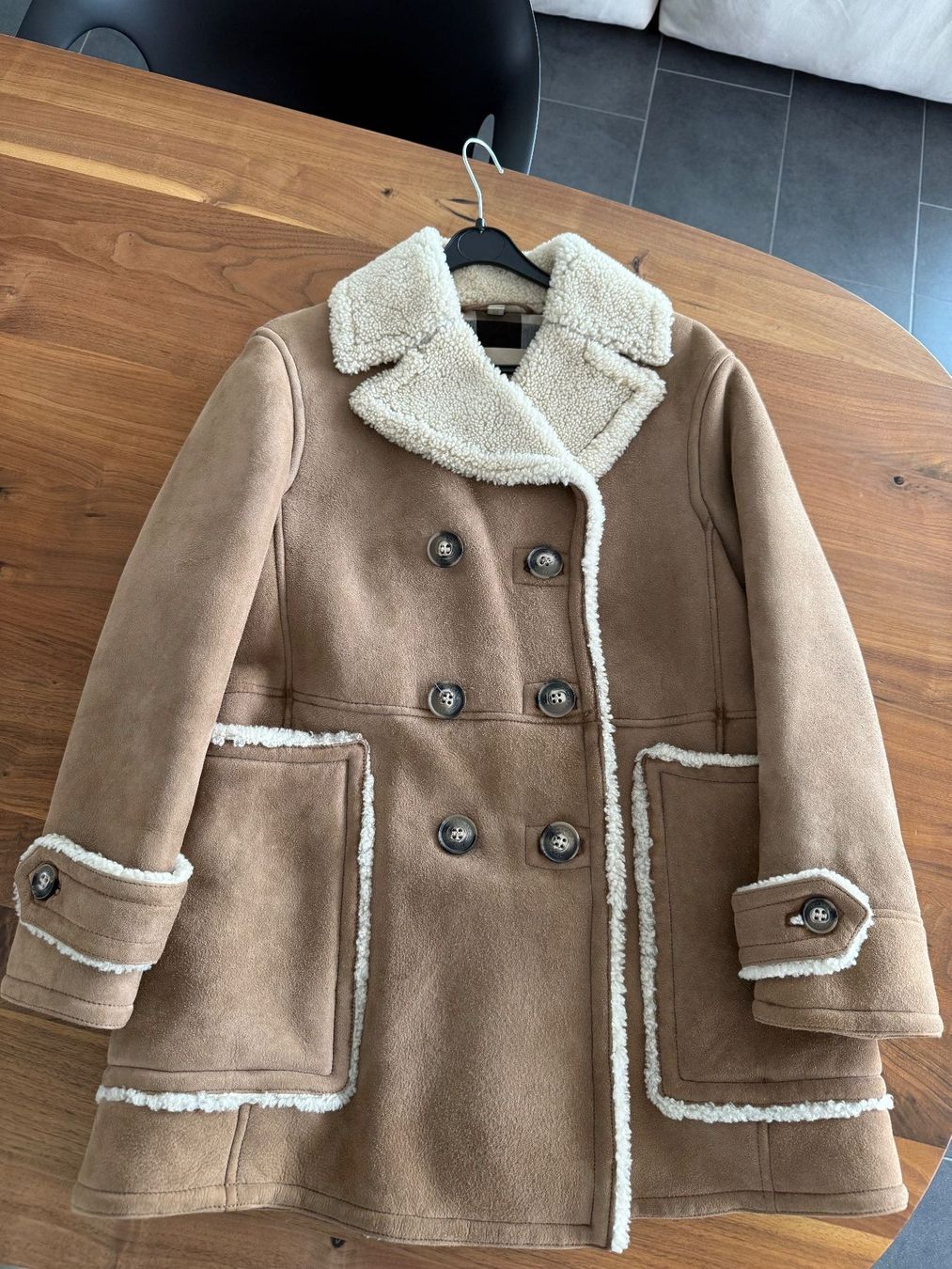Burberry Giacche: BURBERRY BRIT Shearling Schaffell JACKE, TOP! – Usato da Wilen b. Wollerau venduto da rosmarin13 7