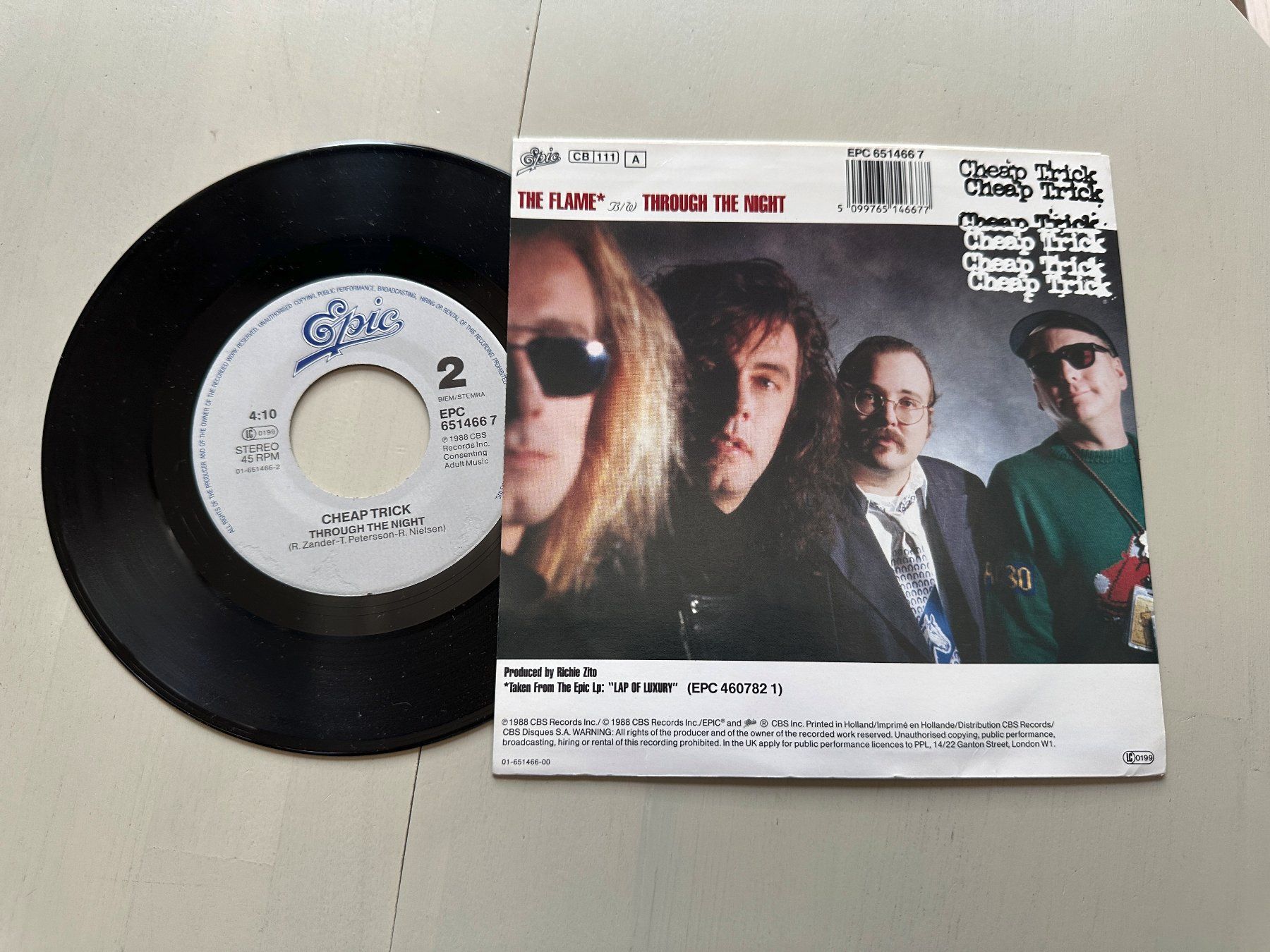 Dischi in vinile: CHEAP TRICK tolle Single The flame Kult 80's NL – Usato da Basel venduto da Partridge 1