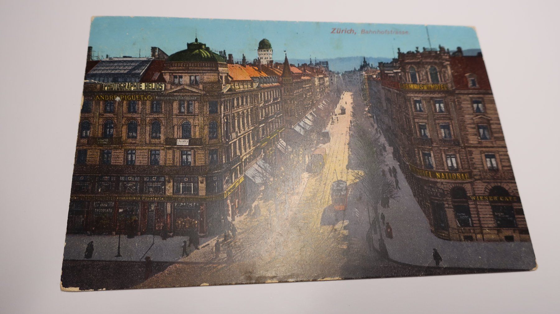 Cartoline postali: Zürich Bahnofplatz Trolleybus – Usato da Cormoret venduto da Pascalll2001 1