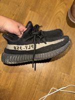 Adidas Yeezy – Grösse 39 1/3  