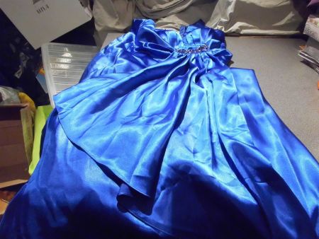 Abendkleid Grösse 4, LM Collection, blau