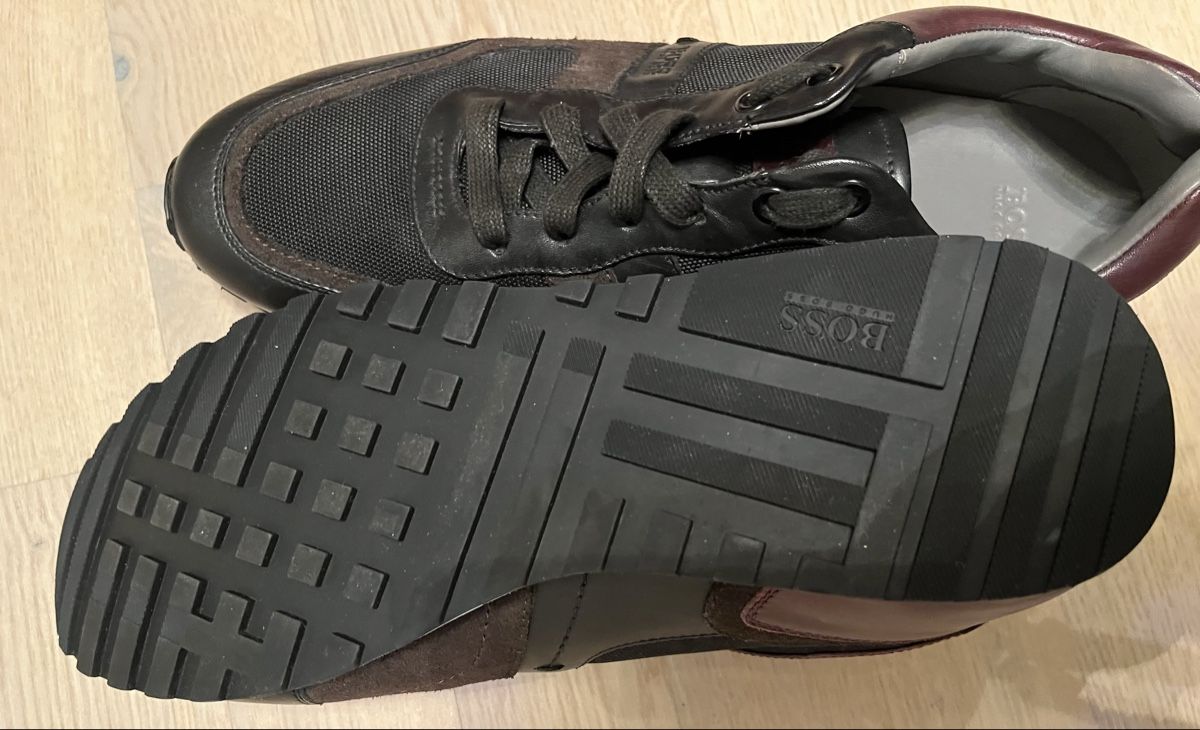 Hugo Boss Scarpe da uomo: Baskets en cuir Hugo Boss – Nuovo (secondo la descrizione) da Colombier NE venduto da Nath.Jaquet 2