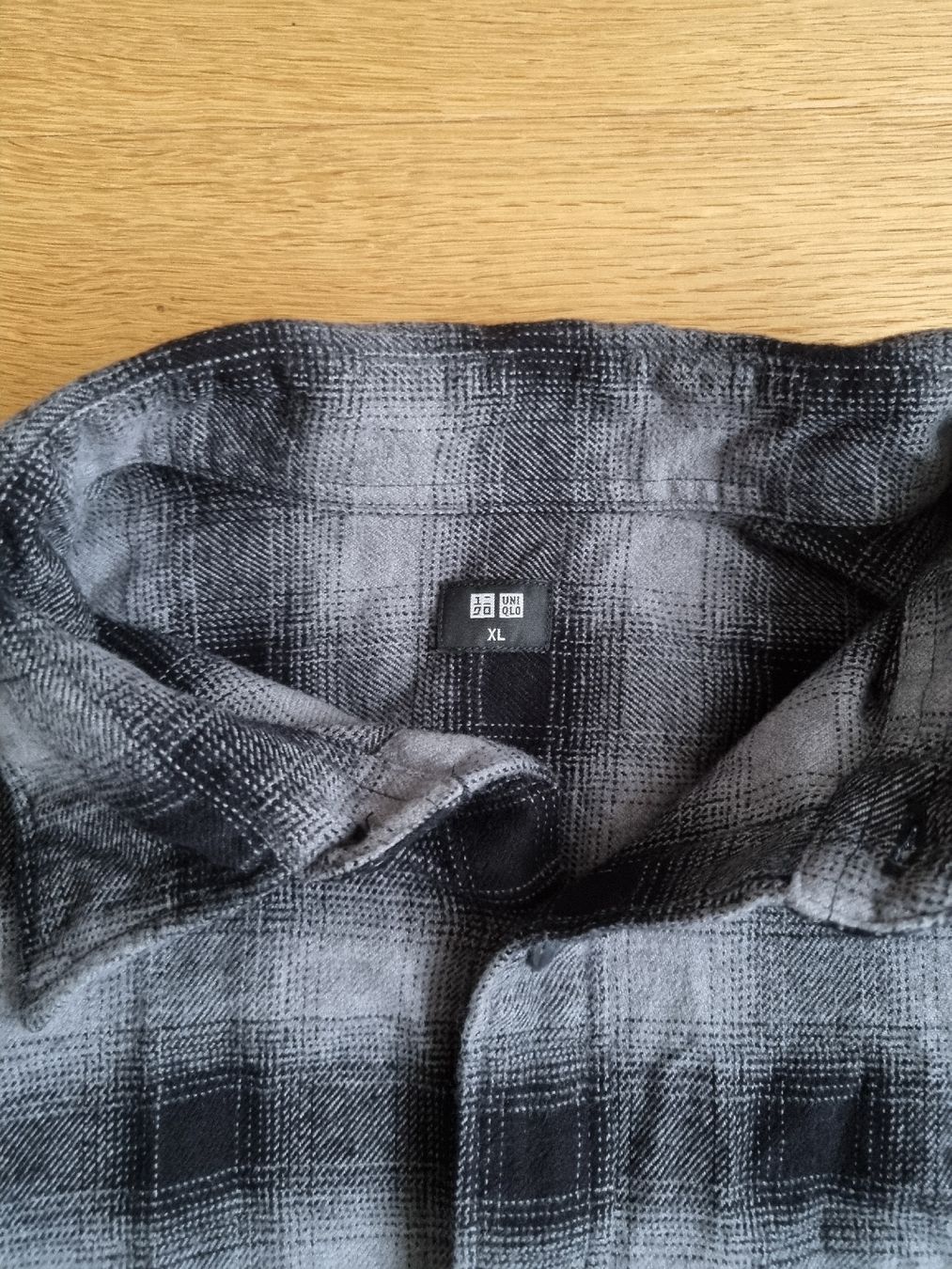 Lotti di vestiti: Uniqlo Kleider Package – Usato da Bellikon venduto da Jake-la-Motta 6