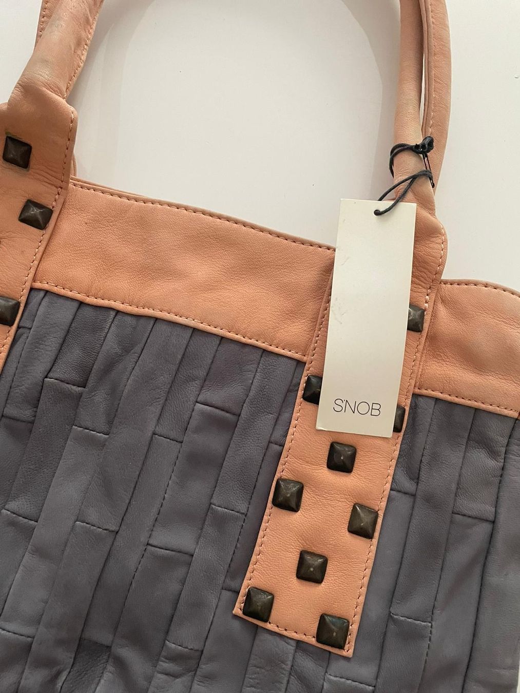 Borse da donna: Neue Wildleder Tasche Damen Snob – Nuovo (secondo la descrizione) da Zürich venduto da nel_k752