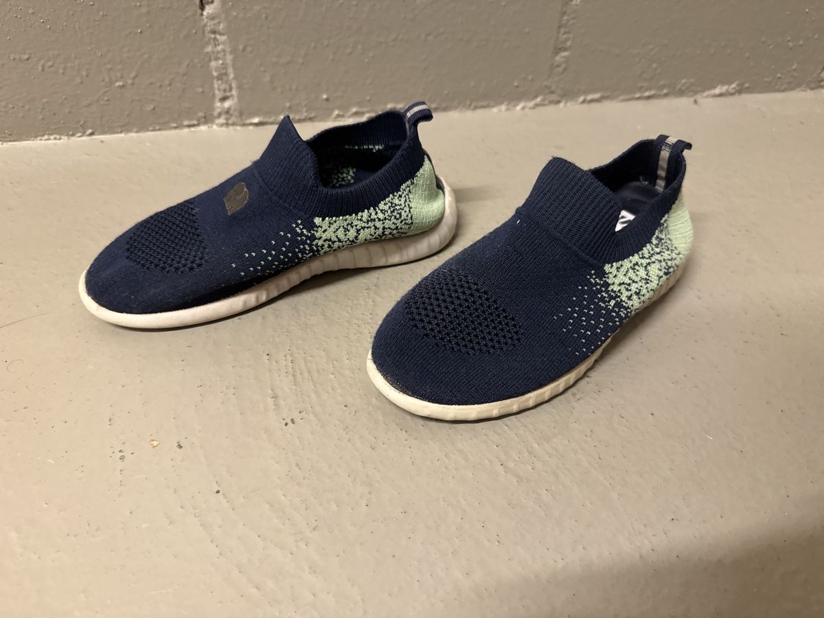 Elefanten Chaussures garçon: Kinder Hausschuhe Grösse 31 – D'occasion à Zürich par zd_1965 1