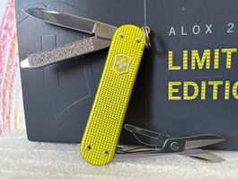 VICTORINOX - Classic Alox Limited Edition 2023 - Sackmesser