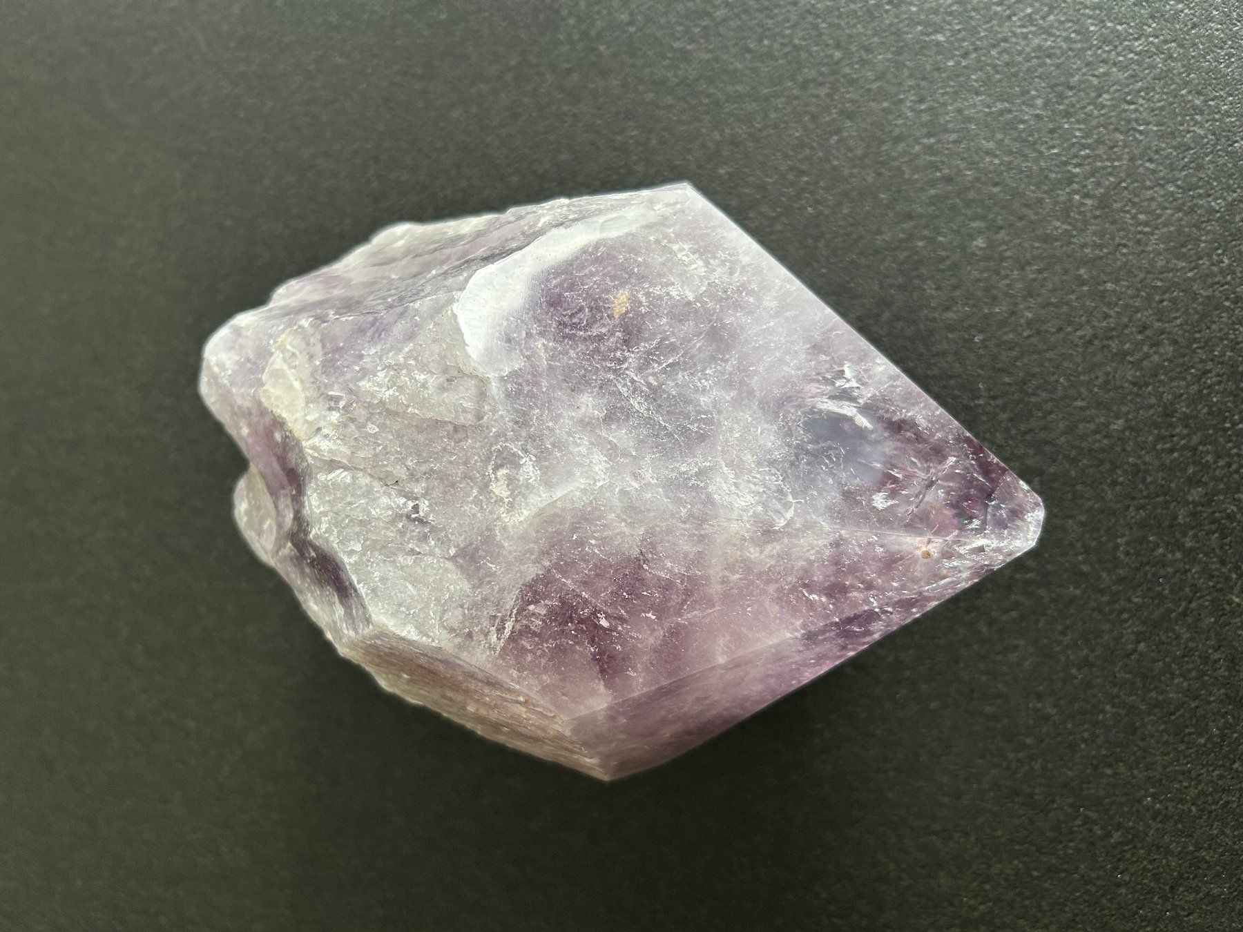 Minerali & Pietre curative: Grosser Amethyst Rohstein Spitze Kristall – Usato da Root venduto da msshop 1