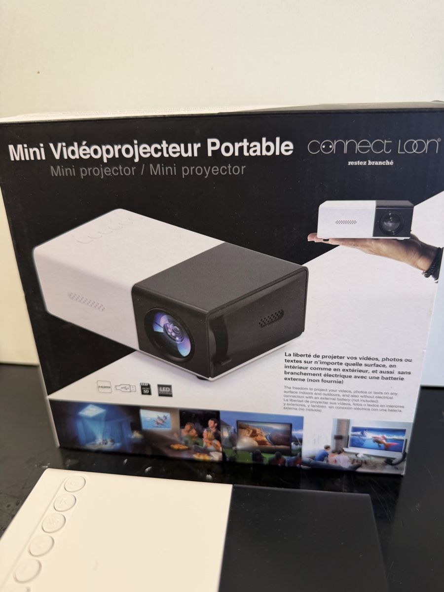 Vidéoprojecteurs: Connect Loom Mini vidéoprojecteur portable LCD USB HDMI – D'occasion à montreux par Always-Good 4