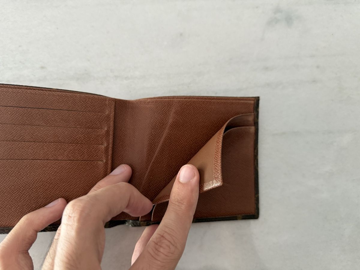 Louis Vuitton Portafogli: Portefeuille Louis Vuitton toile monogram – Usato da Yverdon-les-Bains venduto da Miroww24 4