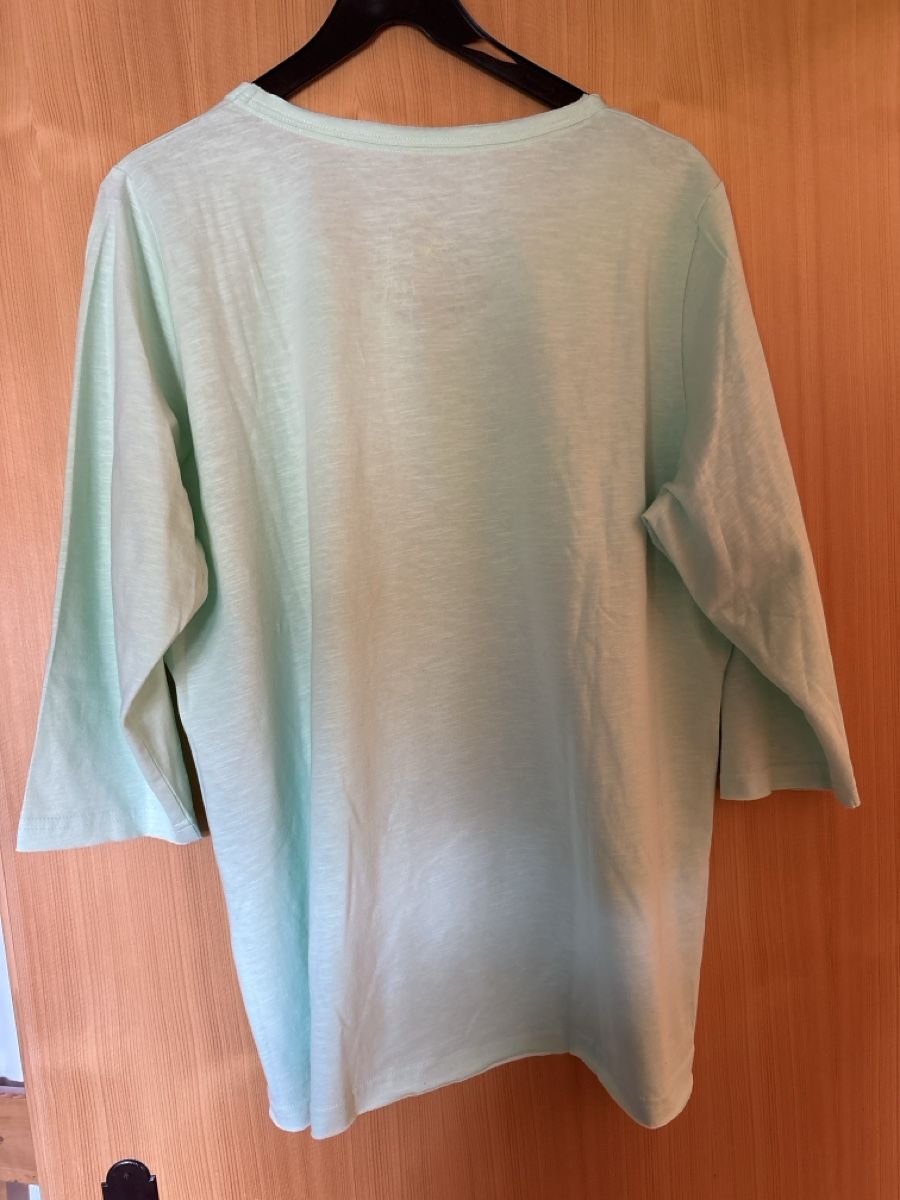 T-shirts: T-shirt Laurason  – Neuf (Voir description) à Monthey par chocolatnoir01 4