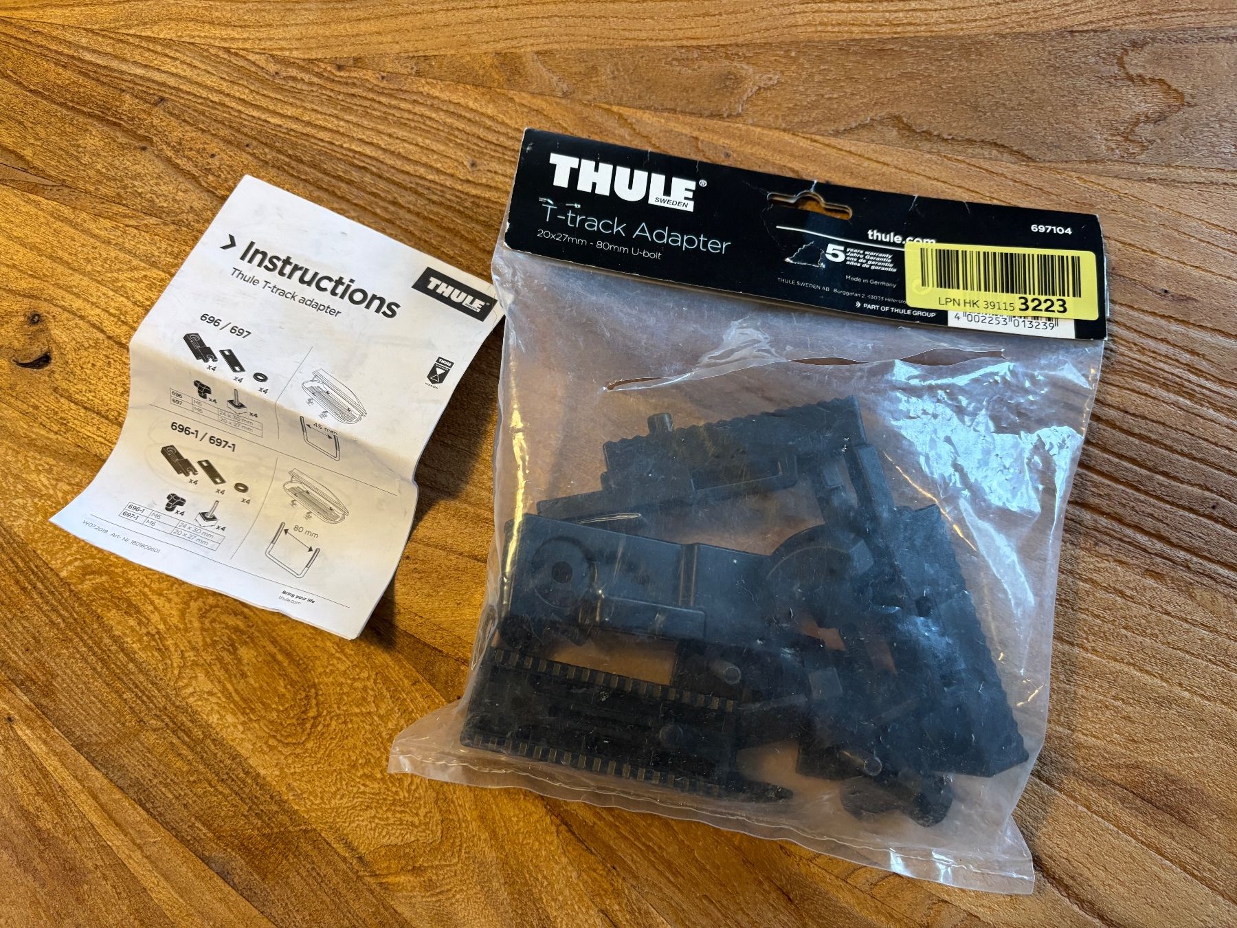 Thule Portapacchi: Thule T-Track Adapter | Neu – Usato da Einigen venduto da peaksnapper