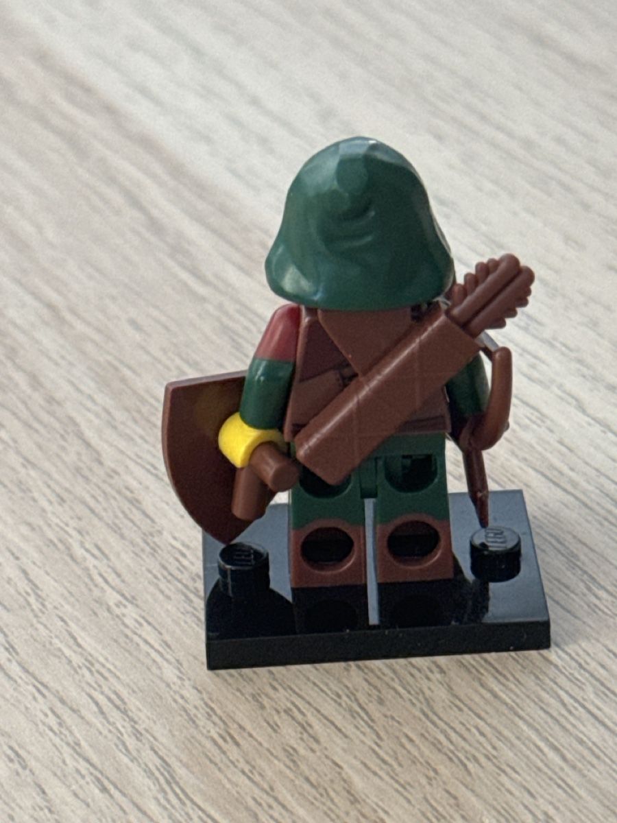 Lego Figurines: Lego Wald Räuber Rogue neu – Neuf (Voir description) à Neuhausen am Rheinfall par mic_m9bp 1