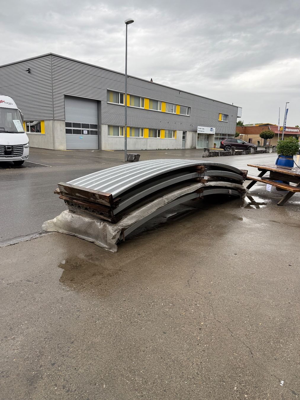 Autres matériaux de construction: Profilblech gebogen – D'occasion à Arbon par Vollgas_78