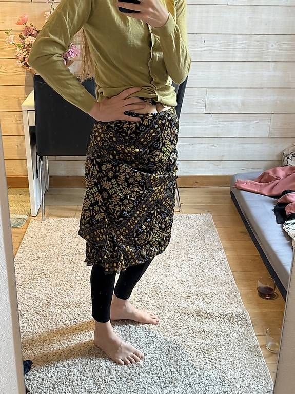 Kleider: Escada silk dress – Gebraucht aus Pully von vik_2mrb 1