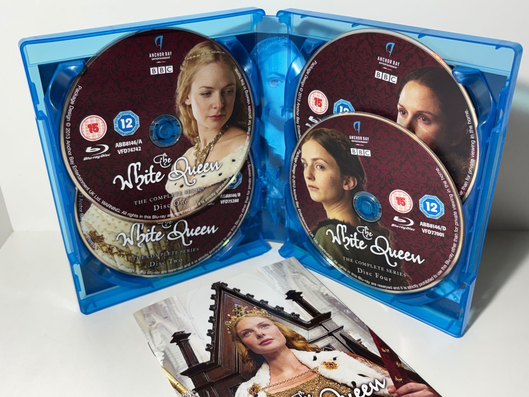 Tutti i DVDs: The white Queen - Season 1Blu Ray – Usato da Wilderswil venduto da Sstriker 4