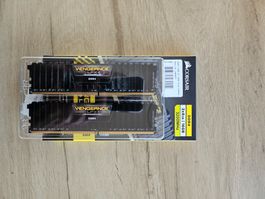 16 GB Corsair VENGEANCE DDR4 PC3200 RAM