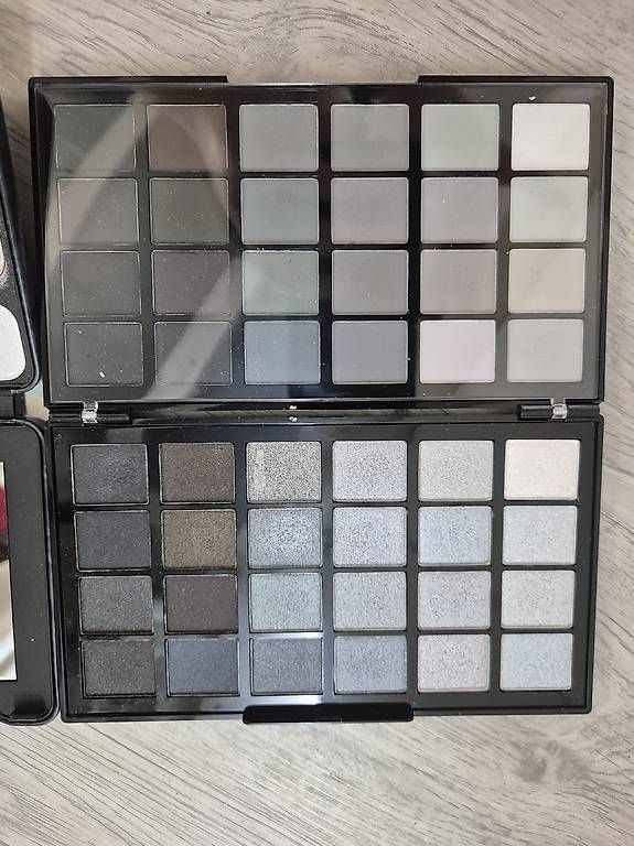 Make-up: Revolution Make-Up Paletten – Usato da Frauenfeld venduto da Sttmusic 4