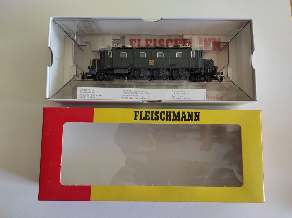 FLEISCHMANN 1338 DB E 40034 FONCTIONNE PAS DE BOITE