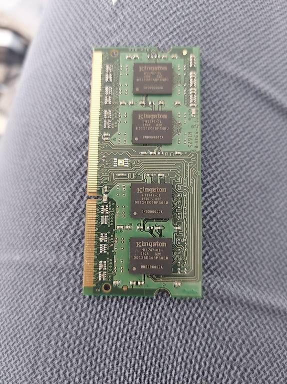 Memory / RAM: Kingston DDR3L 1x 4GB SODIMM 1600MHz – Gebraucht aus Baar von vpa_q7mw 1
