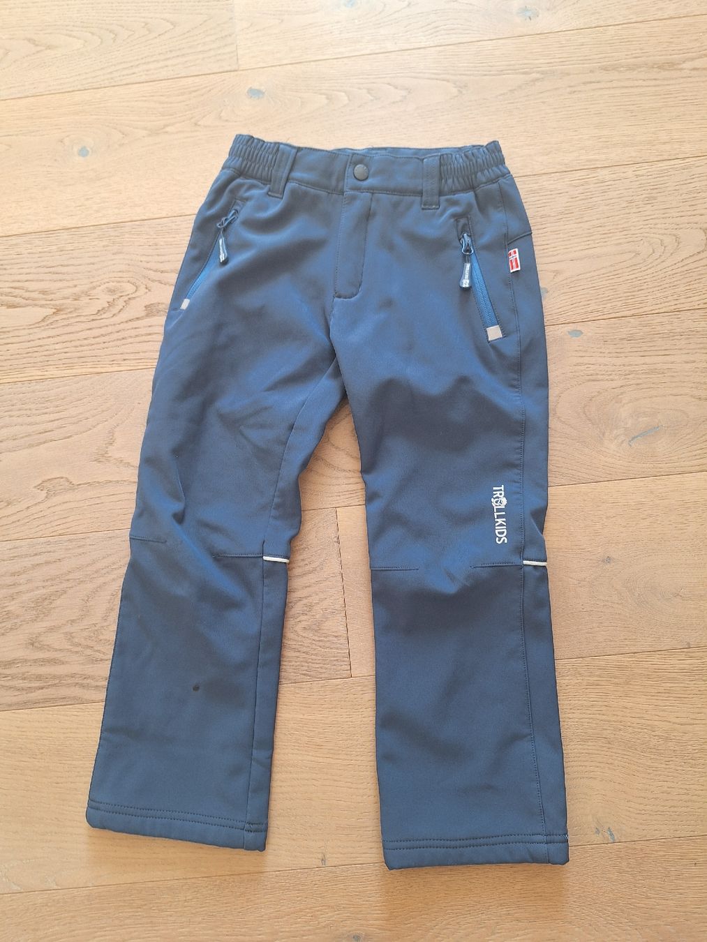 Trollkids Pantaloni: Softshell Hosen – Usato da Dällikon venduto da Sonnenblume-111