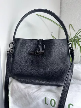 Sac Longchamp cuir grainé noir état impeccable