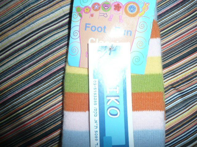 Lotti & Set di vestiti: Kleiderpaket Socken – Nuovo e nell'imballaggio originale da Zug venduto da falama 1