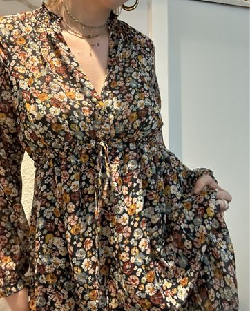 Robe Zara à fleurs automnales, taille S
