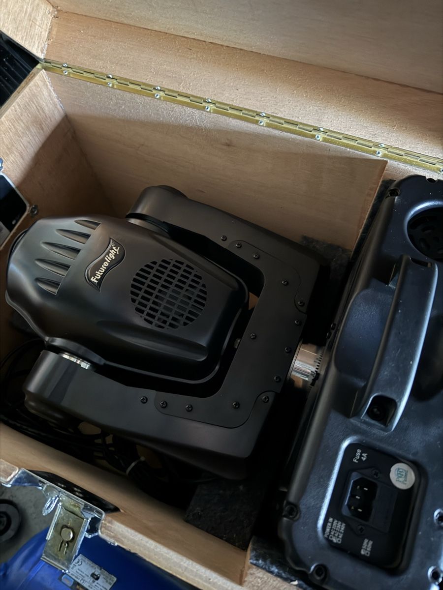 Strumenti musicali: Movieingheads – Usato da Rickenbach SO venduto da k-bau01 3