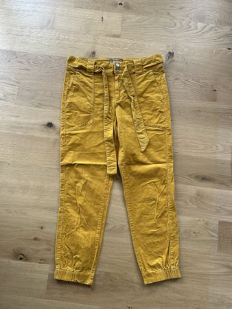 Trendige Cordhose, Gr. 36 (dehnbar) goldgelb / senfgelb