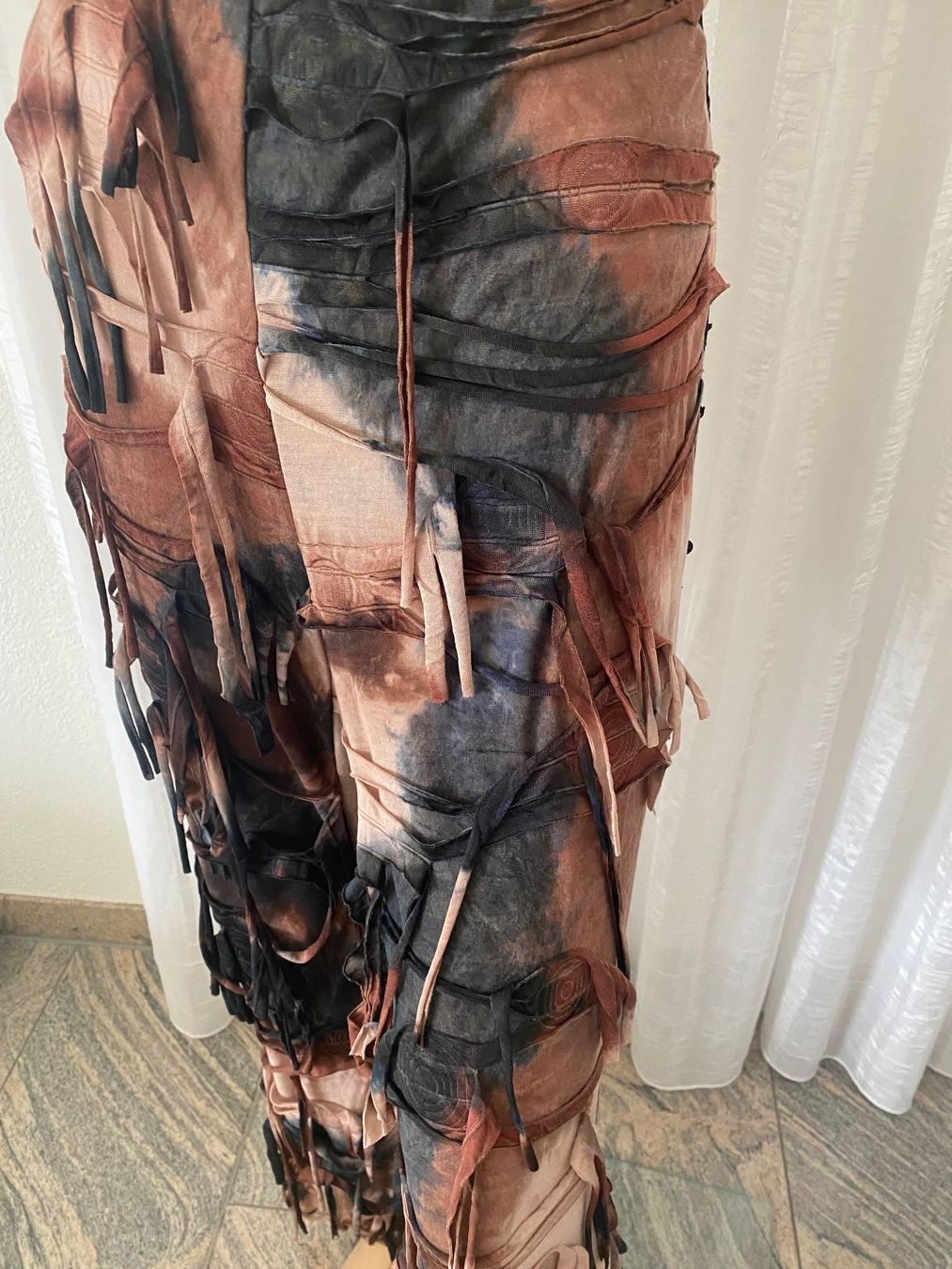 Pantaloni: flippige Schlaghosen mit Fransendetail, M/L – Nuovo e nell'imballaggio originale da Winkel venduto da ferrari2022 3