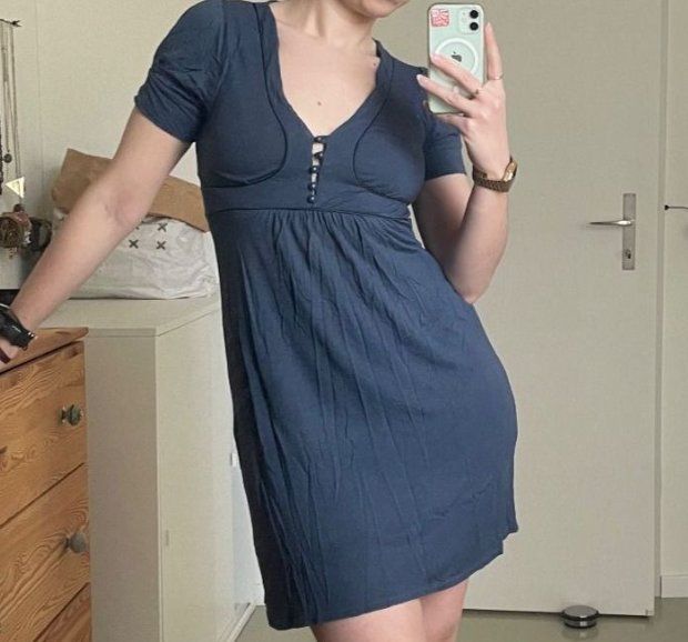 Vestiti: Superbe robe bleue décolletée/ Wunderschönes Kleider Gr. S/M – Usato da Zürich venduto da AnnaSa 1