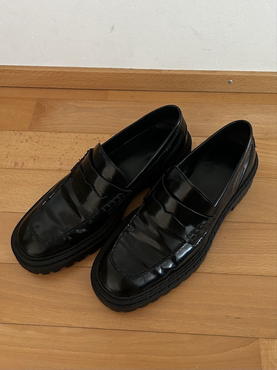 Massimo Dutti Scarpe da donna: Massimo Dutti Loafer schwarz Gr. 38 – Usato da Zürich venduto da Ninabeax 1