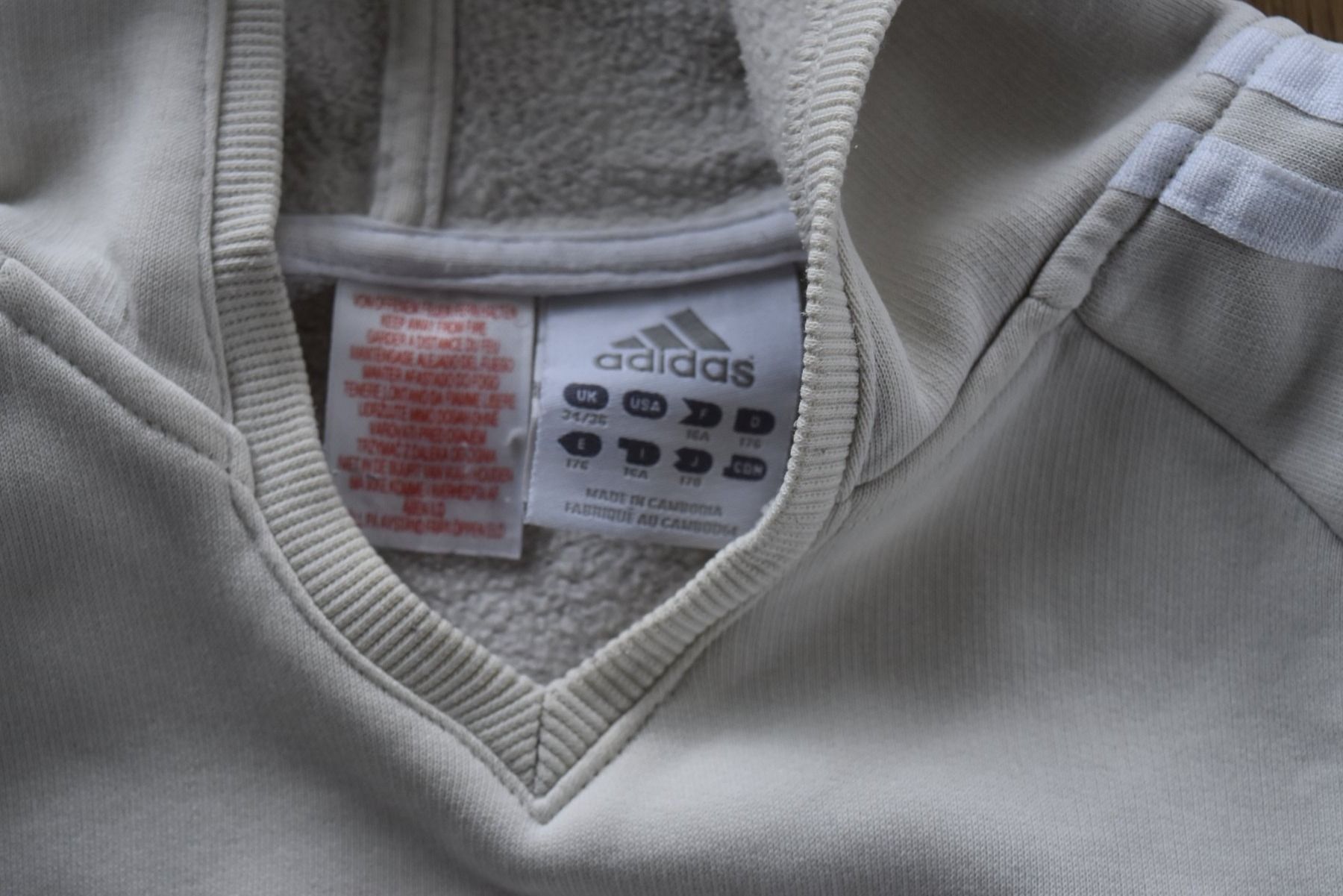 Adidas Maglioni & Felpe: Adidas Kapuzenpullover "beige" (Grösse 176) – Usato da Aeschi (SO) venduto da clementinli 1