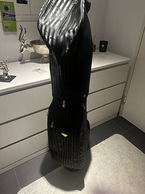 Sacs: Golfbag Marke Maison Mollerus  – D'occasion à Uerikon par inf_28tj 1