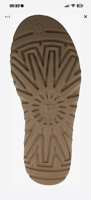 Damenschuhe: UGG stiefeletten – Gebraucht aus Zuchwil von Sevval.D 2