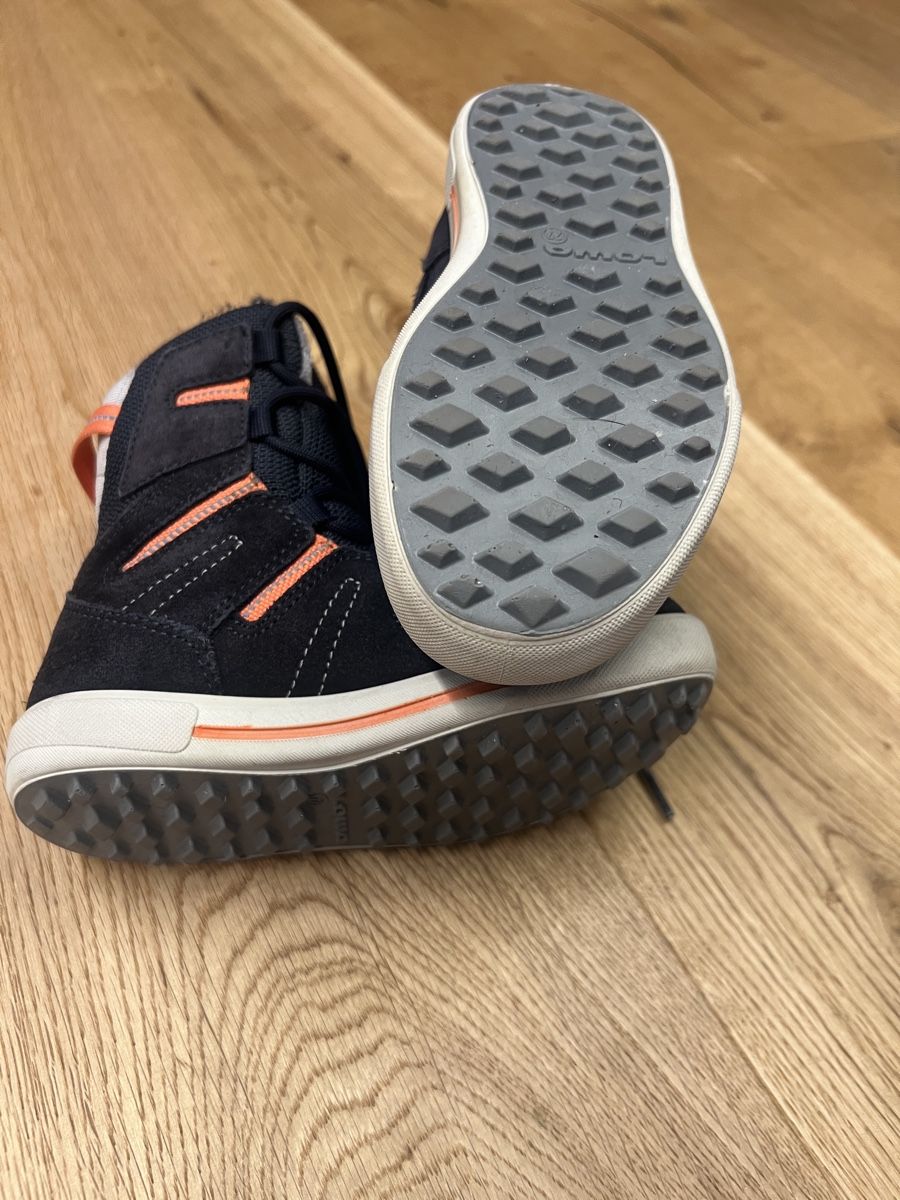 Lowa Scarpe per ragazzi: Winterstiefel Lowa Gr 27 – Usato da Stans venduto da Jaeseli 2