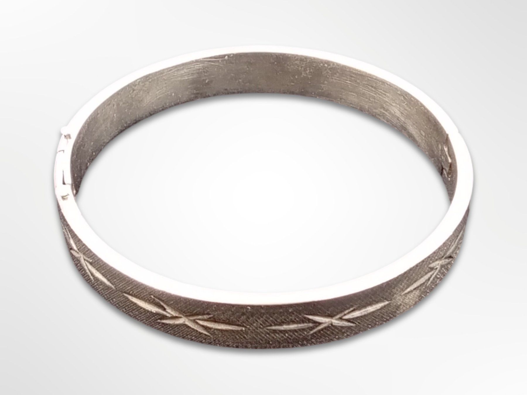 Bracciali & Braccialetti: Vintage-Armband mit Sternenschliff – Usato da Suhr venduto da Restwert_Suhr 2